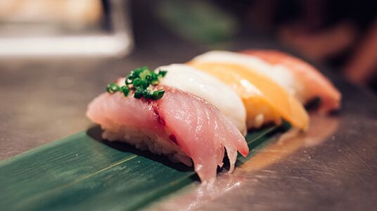 Fresh fish dishes are a storehouse of protein and fatty acids in Japanese food